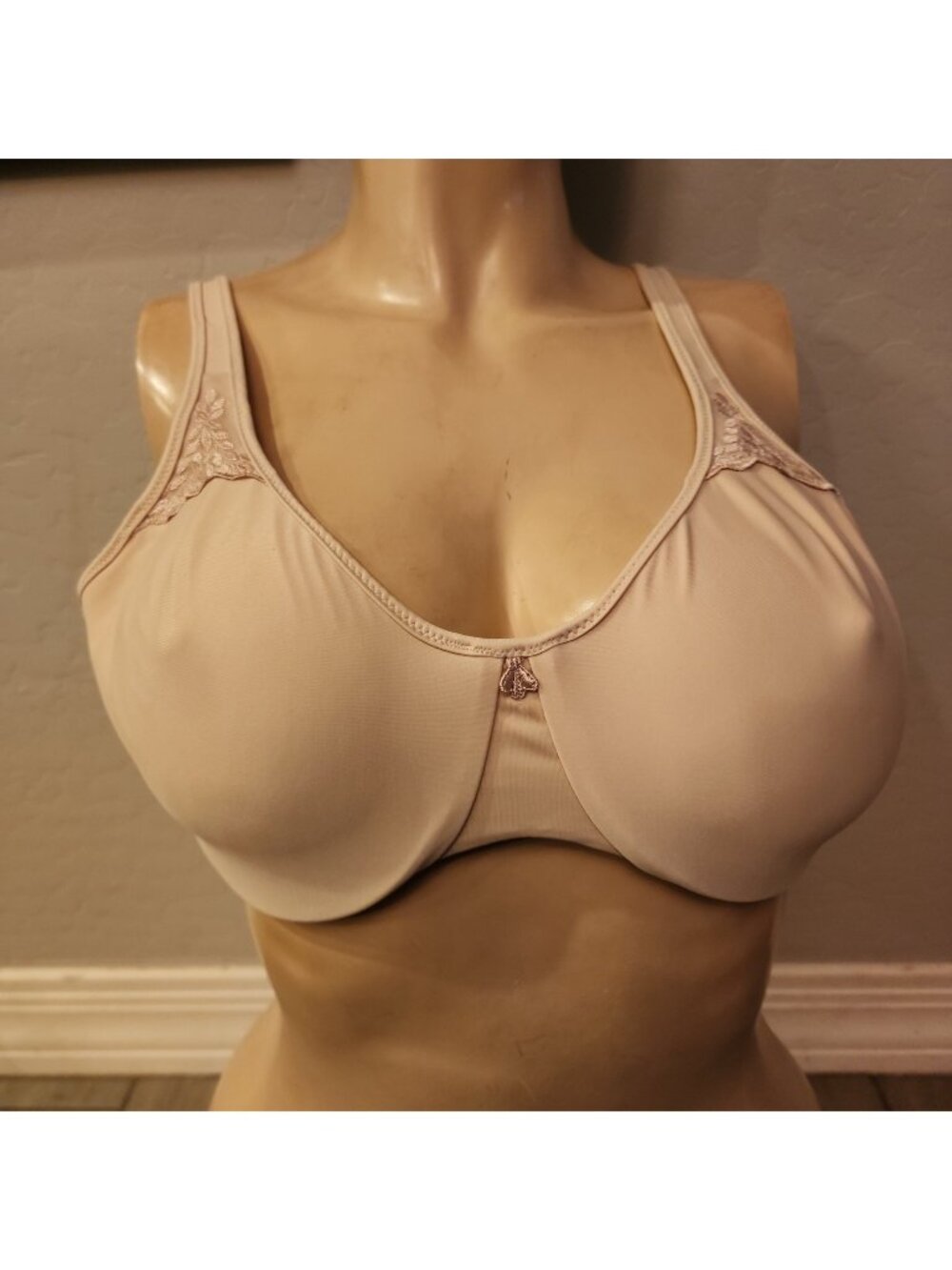 Bali Bra 38D Nude Underwire Unlined 3385